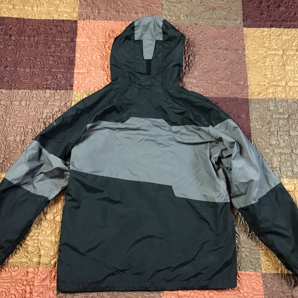 Columbia Wind Breaker Rain Jacket Coat Size 18/20 - Picture 4 of 8